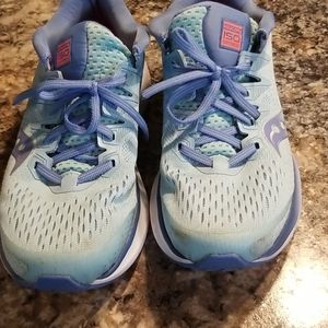 Saucony ISO series 2